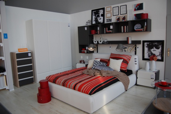 Białogard i Tarnów z nowymi salonami firmowymi Black Red White Dom, LIFESTYLE - Lider polskiego rynku producentów mebli i dodatków Black Red White sukcesywnie rozwija sieć salonów własnych.