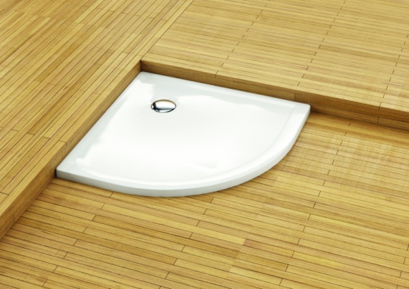 Brodzik prysznicowy – jak wybrać odpowiedni? Dom, LIFESTYLE - Podczas planowania łazienki jedną z ważniejszych kwestii jest wybór odpowiedniej kabiny prysznicowej oraz brodzika.