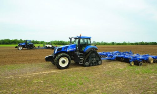 PREMIERY NEW HOLLAND NA WYSTAWIE W BEDNARACH Zapraszamy na Agro Show 2015