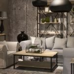 Drewniane trendy w salonie