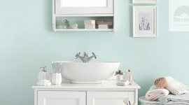 Nadmorskie orzeźwienie dzięki nowym odcieniom farb Beckers Dom, LIFESTYLE - Dzięki farbom Beckers Designer Kitchen & Bathroom, które teraz dostępne są w dwóch nowych odcieniach jasnego turkusu i delikatnego off-white, każdego dnia możemy poczuć odrobinę nadmorskiego orzeźwienia we własnym domu.