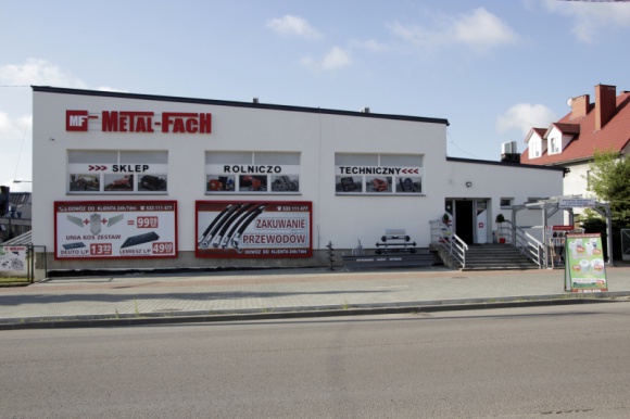 Urodzinowy Tydzień w firmowym sklepie Metal-Fach Rolnictwo, BIZNES - Pomysł na powstanie sklepu branżowego przy zakładzie produkcyjnym Metal-Fach był naturalną konsekwencją dotychczasowej działalności produkcyjnej firmy.