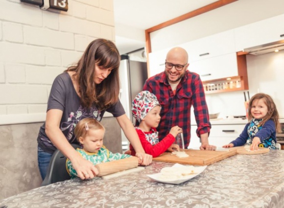 Mike & Mary – rodzinką marki Hotpoint! Dom, LIFESTYLE - Marka Hotpoint, producent sprzętu AGD, objęła swoim patronatem blog Mike & Mary i tym samym rodzina Góreckich stała się ambasadorami urządzeń marki.