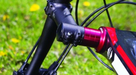 Jak odnaleźć skradziony rower? Dom, LIFESTYLE - Sezon rowerowy w pełni, a fantazja złodziei nie zna granic. Kradzieże rowerów stały się prawdziwą plagą – w Polsce statystycznie co 7 minut kradziony jest jakiś jednoślad.