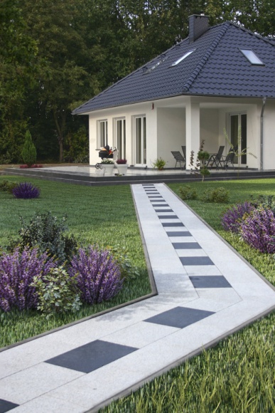 Taras w sezonie. Jak o niego dbać? Dom, LIFESTYLE - Jak zabezpieczyć betonową posadzkę w okresie intensywnej eksploatacji i jak skutecznie usunąć z niej zanieczyszczenia?