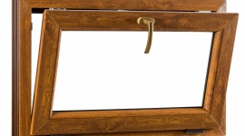 Drewniane czy plastikowe, jakie okna wybrać? Dom, LIFESTYLE - Przymierzając się do zakupu okien, wielu z nas staje z pewnością przed dylematem jaki materiał wybrać – drewniane czy plastikowe? I zapewne tyle ile osób, tyle i opinii, zwłaszcza, że oba rodzaje od lat mają swoich zagorzałych zwolenników.