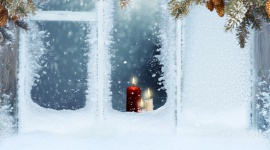 Okna w świątecznej odsłonie Dom, LIFESTYLE - Grudzień to jeden z niewielu miesięcy w roku, w którym przykładamy tak duże znaczenie do wystroju w naszych domach.