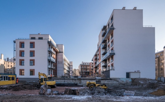 Powstaną nowe soft lofty we Wrocławiu. Rusza budowa Ultra Novej Dom, LIFESTYLE - Rozpoczęła się budowa Ultra Novej - drugiego etapu cieszącej się popularnością Nowej Papierni. Znajdzie się tu 156 wysokich soft loftów i apartamentów z oryginalnym wykończeniem. Generalnym wykonawcą jest firma Dorbud S.A.