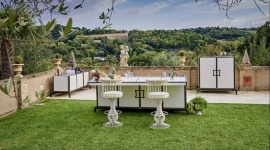 Galeria Heban z luksusowymi nowościami w Strefie Designu Dom, LIFESTYLE - Heban Galeria Ekskluzywnych Mebli zaprezentuje luksusowe meble ogrodowe i lampy marki Samuele Mazza oraz modułowe kuchnie ogrodowe podczas kolejnej edycji STREFY DESIGNU ewa & wnętrze na renomowanych Targach DOM INTELIGENTNY.