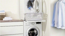 7 mitów dotyczących suszarek i pralko-suszarek Dom, LIFESTYLE - Wokół pralko-suszarek i suszarek elektrycznych narosło sporo mitów dotyczących funkcjonalności, ekonomiczności czy rozmiarów tych sprzętów. Jak jest naprawdę? Czy warto wyposażyć swoje gospodarstwo domowe o urządzenia tego typu?