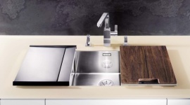 Jaki zlewozmywak jest najlepszy? Dom, LIFESTYLE - Zlewozmywak to podstawowy element wyposażenia każdej kuchni. Ma służyć przede wszystkim do zmywania naczyń, mycia i osuszania produktów spożywczych oraz nabierania wody. Jak wybrać ten idealny?