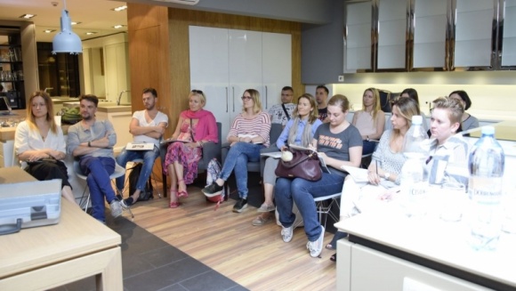 Zajęcia fakultatywne Creator w Home Concept Dom, LIFESTYLE - Uczestnicy kursu projektowania wnętrz prowadzonego przez szkołę Creator 27 maja 2017 r. wzięli udział w szkoleniach zorganizowanych w warszawskim Home Concept.