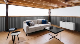 Sofa Prim firmy Rosanero – niezwykły mariaż estetyki i wygody Dom, LIFESTYLE - Nowoczesny design, najwyższa jakość wykonania i niezwykły komfort użytkowania – tak w kilku słowach można najpełniej zdefiniować elegancką sofę Prim firmy Rosanero.