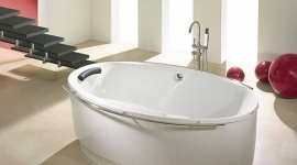 Łazienka dla niej od SANPLAST SA Dom, LIFESTYLE - Łazienka jest kobietą. Woda, wanna, umywalka, higiena – rodzaj żeński przeważa we wszystkich łazienkowych kwestiach!