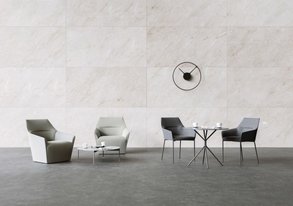 „Odkrywam piękno w prostocie” – Christophe Pillet Dom, LIFESTYLE - Christophe Pillet, francuski designer znany z tego, że tworzy przedmioty o prostych, a jednocześnie zmysłowych i perfekcyjnych kształtach, autor m.in. kolekcji Chic Air nagrodzonej Red Dot Awards 2017 będzie gościem specjalnym Warsaw Home Expo.