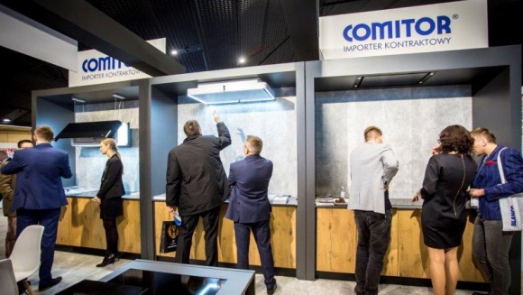 Comitor doceniony podczas 4 Design Days! Dom, LIFESTYLE - Dobiegło końca wielkie święto fanów dobrego projektowania w obszarze architektury, wzornictwa, nowych technologii oraz rynku nieruchomości. Jak podkreślają organizatorzy, tegoroczna III edycja 4 Design Days była wyjątkowo udana, a jednocześnie największa w historii.