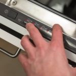 Mężczyźni na Podkarpaciu zmywają częściej niż ich koledzy z innych województw?!
