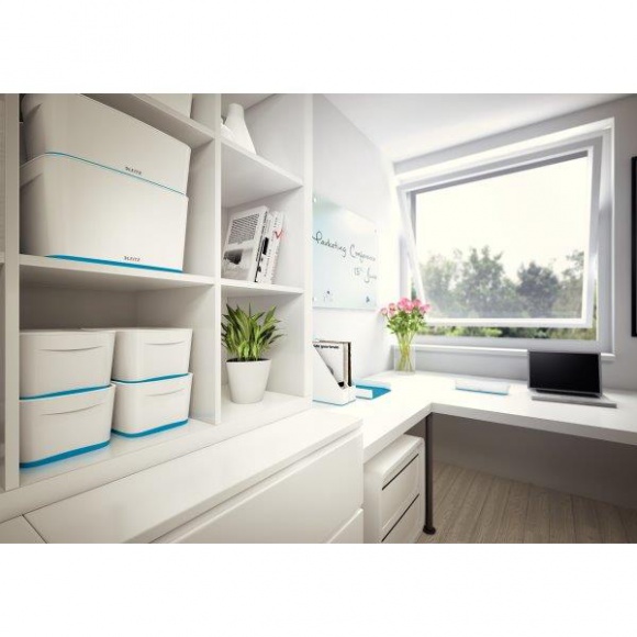 WIOSENNE SEGREGOWANIE Dom, LIFESTYLE - Wiosna nas w tym roku nie rozpieszczała i nie śpieszyła się z nadejściem, ale wreszcie jest! Cieplejsze dni skłaniają do porządkowania i segregowania. Oczywiście nie chodzi tu o rutynowe odkurzanie, omiatanie kątów czy codzienne „ogarnięcie domu”, ale o gruntowne sprzątanie.