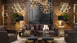 Jubileusz Eichholtz Dom, LIFESTYLE - Marka Eichholtz jest synonimem nowoczesnej klasyki. Swoją pozycję zawdzięcza konsekwencji w tworzeniu mebli, oświetlenia i akcesoriów w wyrazistym, rozpoznawalnym stylu.