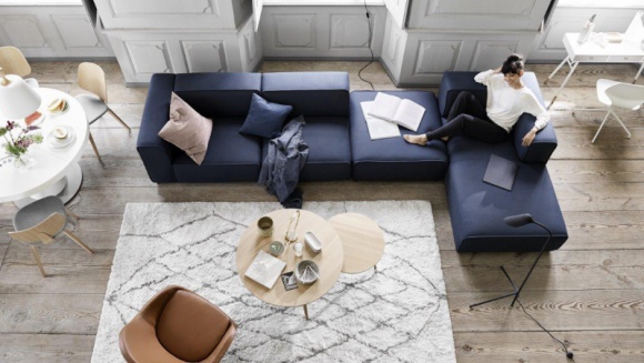 DesignSALE w BoConcept Dom, LIFESTYLE - Wiosna i lato kojarzą się z energią, spontanicznością i nowym początkiem. Jest to czas, który sprzyja zmianom – także tym w domowej przestrzeni. Na ratunek wszystkim, którzy chcą wprowadzić do swojego życia trochę świeżości - przychodzą… wyprzedaże.