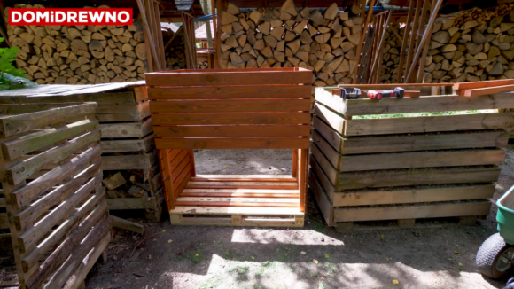 Malowanie i impregnowanie drewnianego kompostownika, czyli jak zostać skutecznym Dom, LIFESTYLE - Jeśli jesteś miłośnikiem ekologicznego podejścia do życia i wolisz kompost zamiast szkodliwych substancji w ogrodzie, kompostownik wykonany z drewna będzie najbardziej odpowiednim miejscem do przechowania odpadów organicznych.