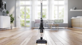 Nowe podejście do odkurzania: Electrolux Pure F9 Dom, LIFESTYLE - Electrolux już we wrześniu wprowadza na rynek bezprzewodowy odkurzacz, który całkowicie odmieni sposób sprzątania. Pure F9 łączy w sobie to, co najlepsze w obu światach – skuteczność tradycyjnego sprzętu i uniwersalność odkurzacza pionowego.
