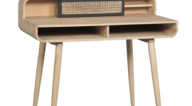 Powiew egzotyki – meble z drewna mango dostępne na Bonami.pl Dom, LIFESTYLE - Mango to owoc pełen aromatów, bogactwo walorów smakowych, a jego żółty kolor kojarzy się nam z ciepłym słońcem. Ten smak to wspomnienie lata, tropikalnych wakacji i chwil wytchnienia.