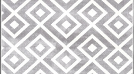 Jesienna metamorfoza mieszkania – jaki dywan wybrać? Dom, LIFESTYLE - W długie, jesienne wieczory dom staje się azylem, schronieniem przed deszczem, ciepłą ostoją. Warto wykorzystać ten czas, by przy filiżance aromatycznej herbaty na nowo przyjrzeć się swojemu mieszkaniu.