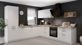 Biała kuchnia na 3 sposoby Dom, LIFESTYLE - Biel, obecna od wielu sezonów w aranżacjach kuchennych, obroniła swoją pozycję, wygrywając rywalizację z ciemnymi wybarwieniami. Nadal cenimy jej świeżość i uniwersalność, a w modnych aranżacjach chętnie łączymy ją nie tylko z drewnem, ale i wyrazistymi kolorami.