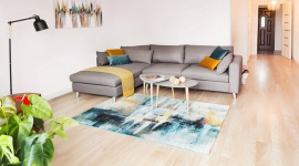 Stylowe cztery kąty pod Poznaniem Dom, LIFESTYLE - Dom to nie tylko kilka ścian, podłoga i sufit. Choć ten 150-metrowy budynek pod Poznaniem był od paru miesięcy gotowy, potrzebował ręki specjalisty i kilku wyjątkowych mebli, by zamienić się w przytulne i pełne ciepła miejsce, do którego chce się wracać.