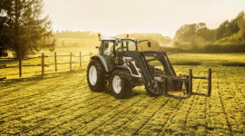 Continental rusza w trasę z Valtra SmartTour