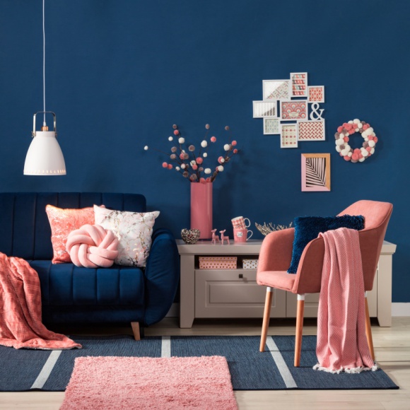 Sprawdź, co będzie modne w aranżacji wnętrz w nadchodzącym roku! Dom, LIFESTYLE - Nowy rok to idealny moment, aby zmienić coś w swoim otoczeniu. Co będzie modne w 2019 roku? Eksperci salonów Agata mają swoich faworytów.
