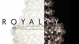 Oświetlenie w królewskim stylu – ROYALTY od PUFF-BUFF Dom, LIFESTYLE - Klasyczne w formie, ale zbudowane z powietrza uchwyconego w delikatne bańki – tak jednym zdaniem można opisać lampy BUBBLES od PUFF-BUFF. Wśród rozmaitych konstelacji opartych na tym systemie wyróżnić można iście królewską kolekcję ROYALTY.