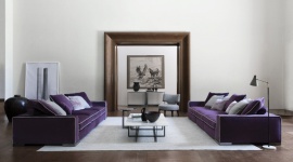 Lekcja komfortu - Flexform Mood Dom, LIFESTYLE - Sofa Armand, dostępna w ofercie Studio Forma 96 jest najnowszą propozycją kolekcji Flexform Mood i idealnie oddaje filozofię klasycznej elegancji i ponadczasowej formy, które charakteryzują tę markę.