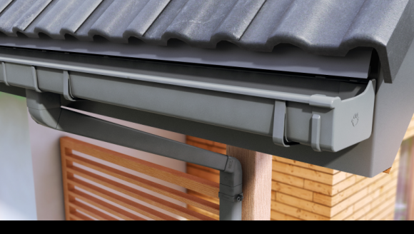 Kwadratowe systemy rynnowe bez tajemnic Dom, LIFESTYLE - Od wprowadzenia na rynek orynnowania o kwadratowym przekroju minęło już kilka lat. Domów, w których zastosowano to innowacyjne rozwiązanie, stale przybywa.