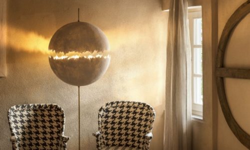 Włoski dom wyrzeźbiony światłem