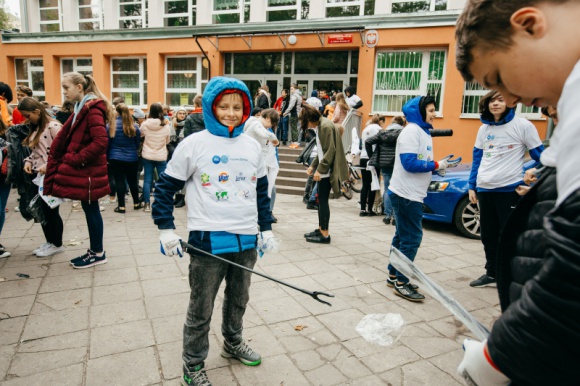 Program „Czysta Ziemia” – dwie edycje edukacyjnego programu P&G BIZNES, Ochrona środowiska - Procter & Gamble, lider branży FMCG na świecie, zakończył drugą odsłonę pierwszej edycji programu „Czysta Ziemia”. Jest to wieloletnia inicjatywa będą częścią strategii zrównoważonego rozwoju firmy.