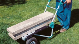 Wszechstronni pomocnicy na wiosnę. Te narzędzia warto mieć Dom, LIFESTYLE - Są uniwersalne i bardzo przydatne na otwarcie sezonu remontowego i budowlanego. Z pewnością przydadzą się nie tylko profesjonalnym ekipom, ale także majsterkowiczom, którzy mogą je wykorzystać w domu.