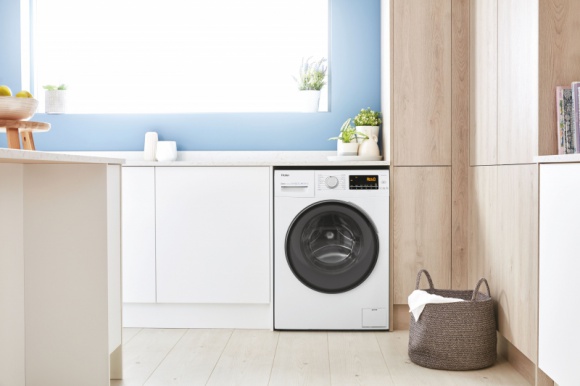 Czystsze pranie i mniej zagnieceń – pralki Haier z serii 39 Dom, LIFESTYLE - Pralki Haier z serii 39, o klasie energetycznej A+++, zapewniają profesjonalne efekty prania w domowych warunkach.