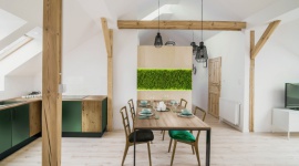 Sposób na małą i dużą metamorfozę w kuchni Dom, LIFESTYLE - Wiosna to czas, kiedy chętnie odmieniamy nasze domy. Jak to zrobić? Podpowiada Aldona Słapa-Nowacka Product Manager w firmie Pfleiderer.