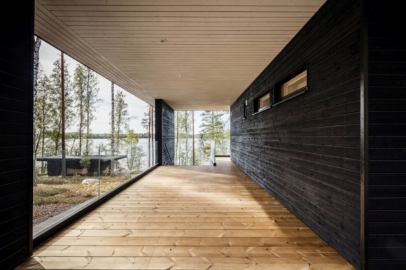 Jak zadbać o piękno drewnianej elewacji? Dom, LIFESTYLE - W jaki sposób odpowiednio zabezpieczyć drewno przed niesprzyjającymi warunkami atmosferycznymi i korozją biologiczną?