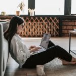 Akademik, coliving czy lokal na własność? Przegląd mieszkań na studencką kieszeń