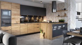 Absolutny trend: dwubarwna paleta kolorystyczna w kuchni Dom, LIFESTYLE - Kolorystyka nowoczesnej kuchni bazuje na połączeniu maksymalnie dwóch odcieni. Ten wzorniczy umiar oznacza oszczędne i przemyślane gospodarowanie wybranymi dekorami, w zamian jednak otrzymujemy wysmakowaną i harmonijną kompozycję.