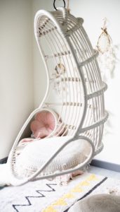 Monnarita Eris Fotele wiszące – Rozkoszne bujanie w obłokach