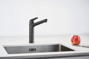 Franke_nowa_bateria_Lift_Red_Dot_2021pg_1 Wyrafinowane wzornictwo i zaawansowane funkcje.